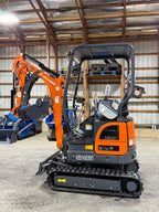Shanding SD18U Mini Excavator